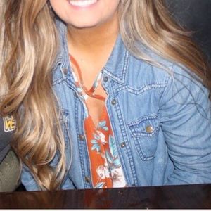 Rue21 Crisscross Long Sleeved Blouse